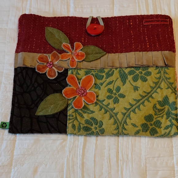 Artisian Floral Envelope Tablet Bag 11-1/4"x 9-1/2" - Picture 1 of 13